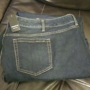 NWT Torrid Dark Rinse Bootcut Jeans